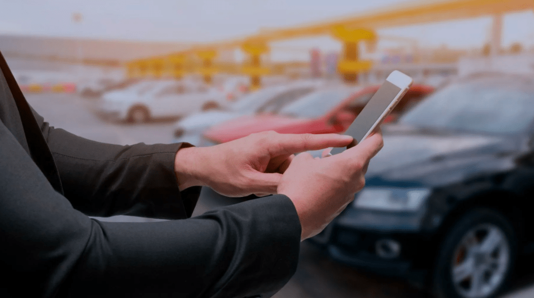 Аренда автомобиля вместе с водителем