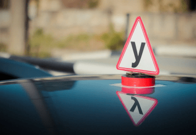 Обучение профессиональному вождению автомобиля в автошколе "МЕГАПОЛИС"