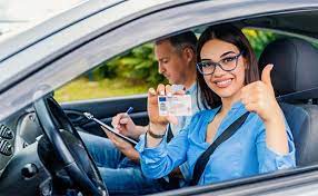 Как выбрать автошколу для эффективной сдачи экзамена