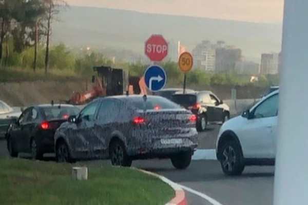 Новый Renault Logan Stepway испытывают в России