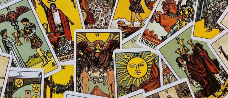 Изменяет ли он мне — как проверяют верность в разных культурах и что тут делает гадание