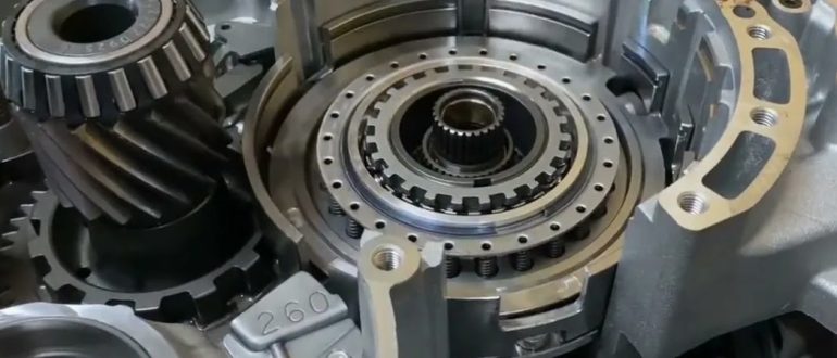 Чем опасны посторонние шумы в автоматической коробке передач