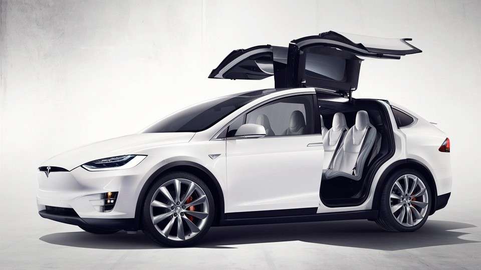 Автомобили компании “Тесла”: модели, характеристики, цены